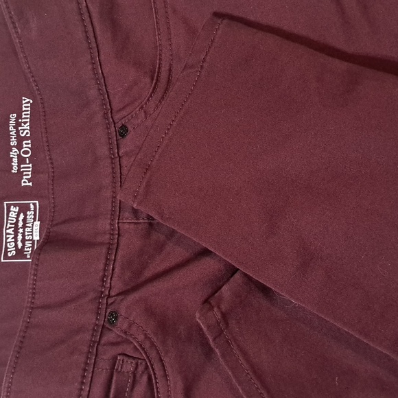 Levi Strauss GOLD Pull-On Skinny - Picture 4 of 8